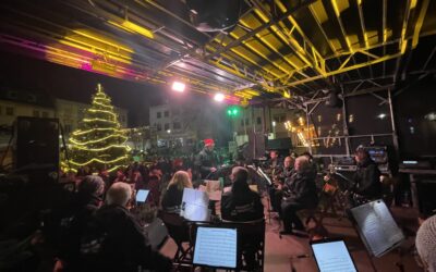 Blasorchester Mehrbachtal läutet die Adventszeit ein
